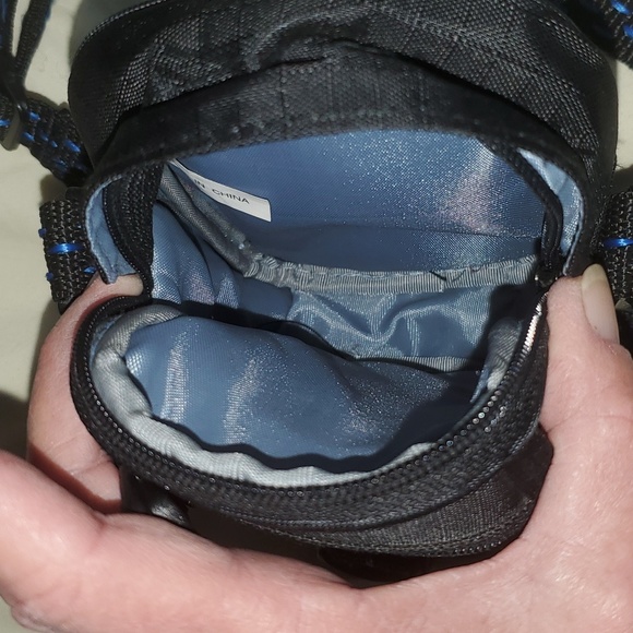 SAMSONITE Small Black Camera Bag Case with Adjustable Carry Strap Belt Loop-EC - Picture 6 of 9